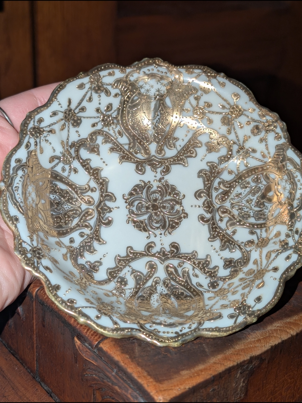 Late 1800s Antique Nippon I.E.C Hand Painted Gold gilt Moriage Floral bowl Bone